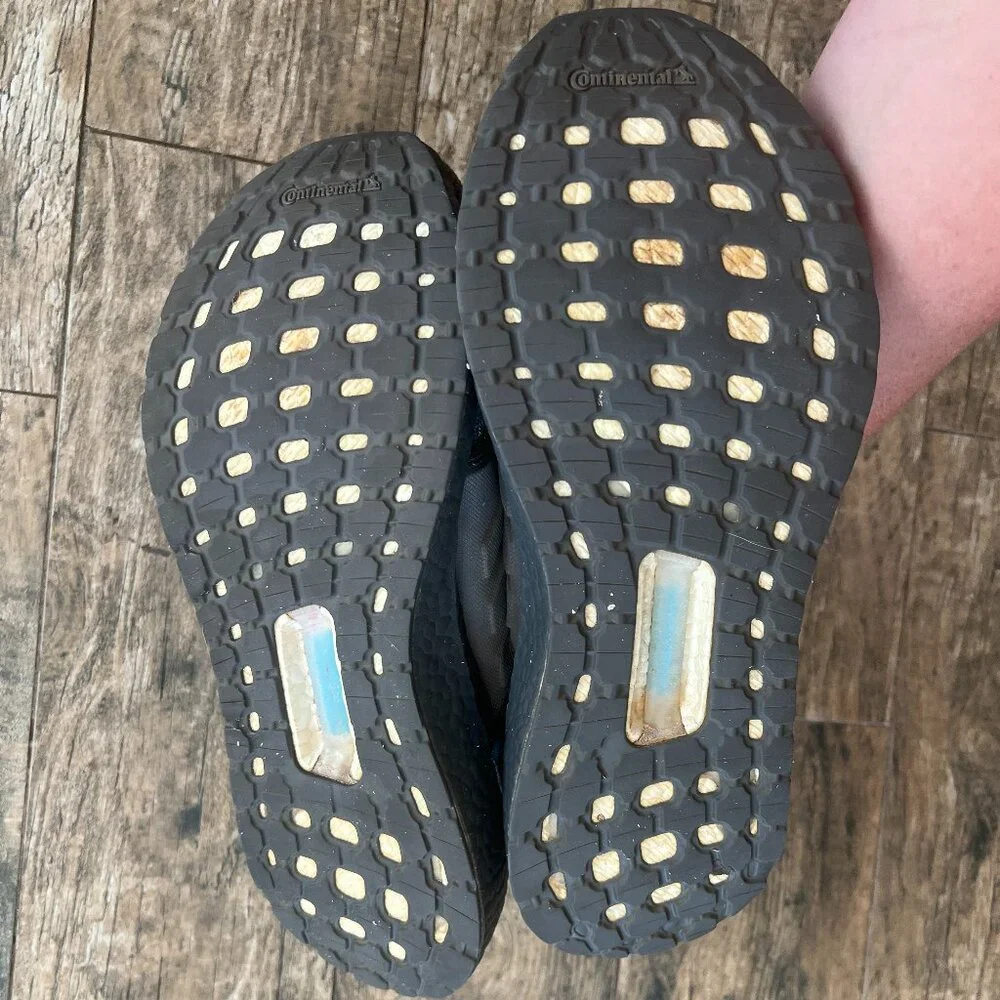 Men's Adidas x Star Wars Ultra Boost 19 Star Wars Millennium Falcon - Picture 8 of 9